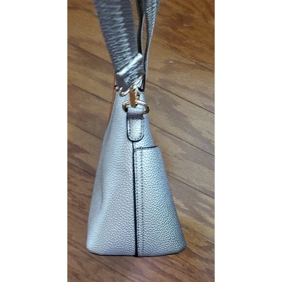 MELLOW WORLD Purse Crossbody with Circle Handles Medium Gold Brown - Picture 9 of 16